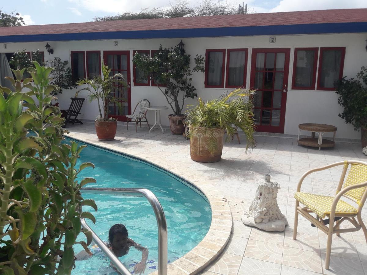 Aruba Harmony Apartments Oranjestad Buitenkant foto